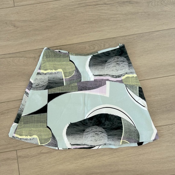 & other stories skirt - Picture 2 of 2